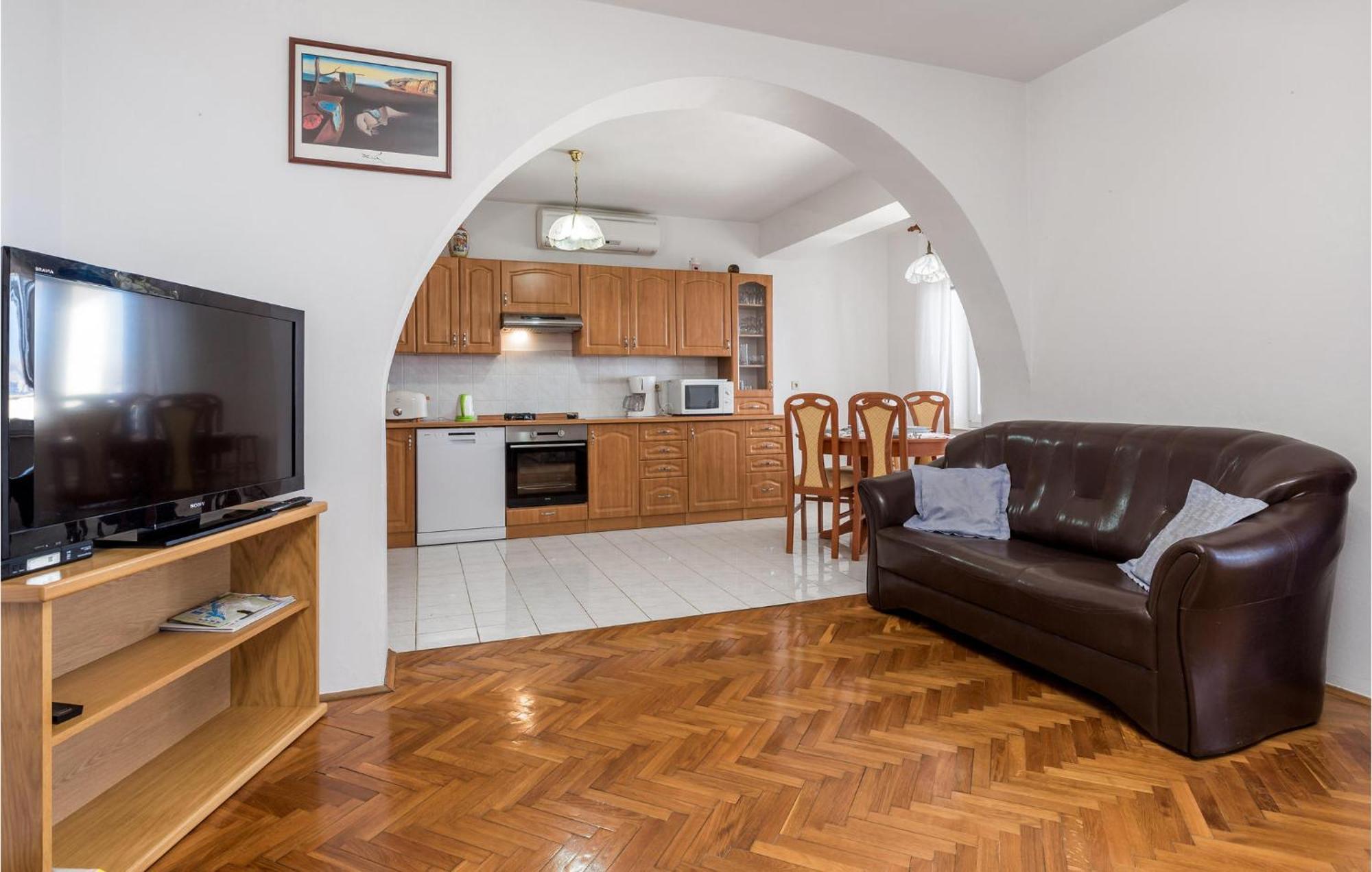 Nice Apartment In Sv,Juraj With Kitchen Sveti Juraj Ngoại thất bức ảnh